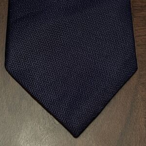 American Living Blue Hand Made 100% Silk Men’s Neck Tie Made In China